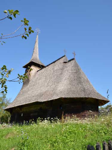 Foto Biserica-monument istoric din Draghia (c) Petru Goja